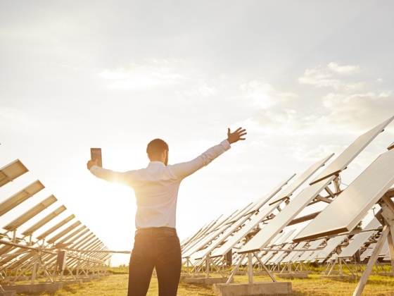 Güneş Enerjisiyle Sürdürülebilir Bir Dünya İnşa Etmek